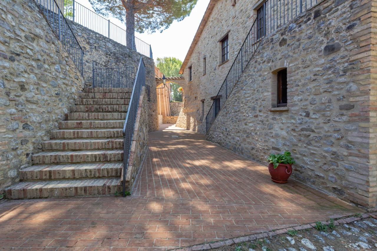 Gh Borgo Pulciano Agriturismo Montone  Exterior foto