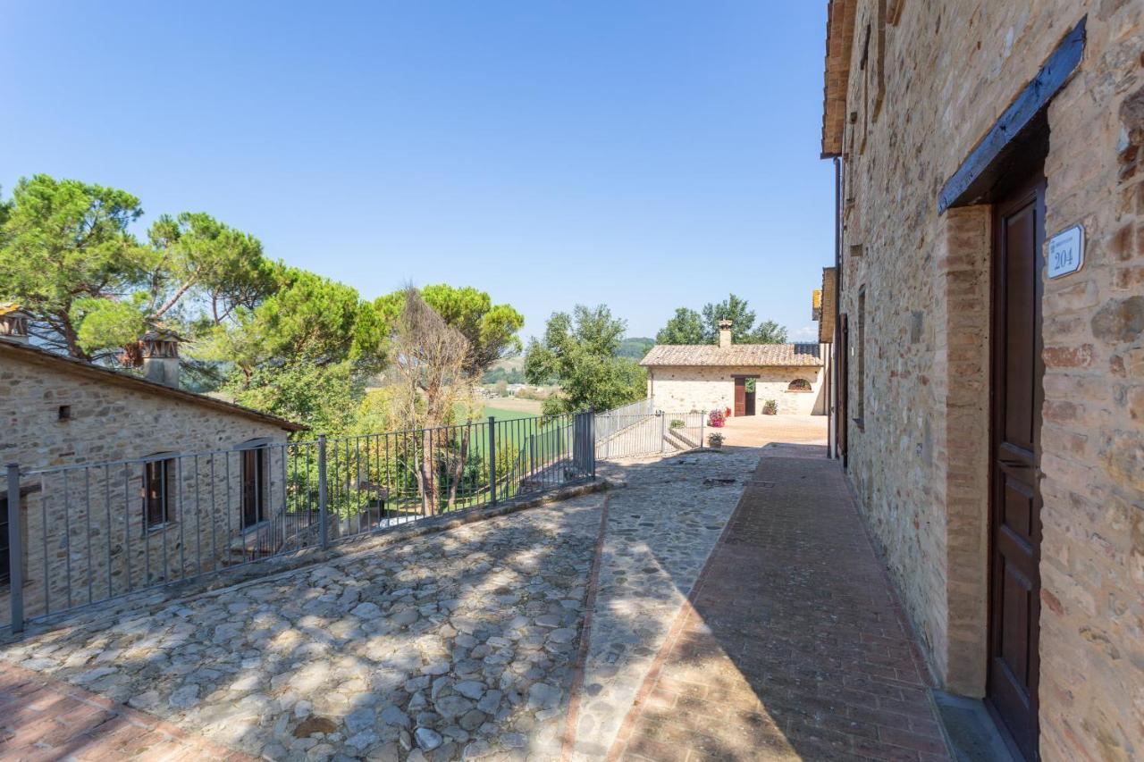 Gh Borgo Pulciano Agriturismo Montone  Exterior foto